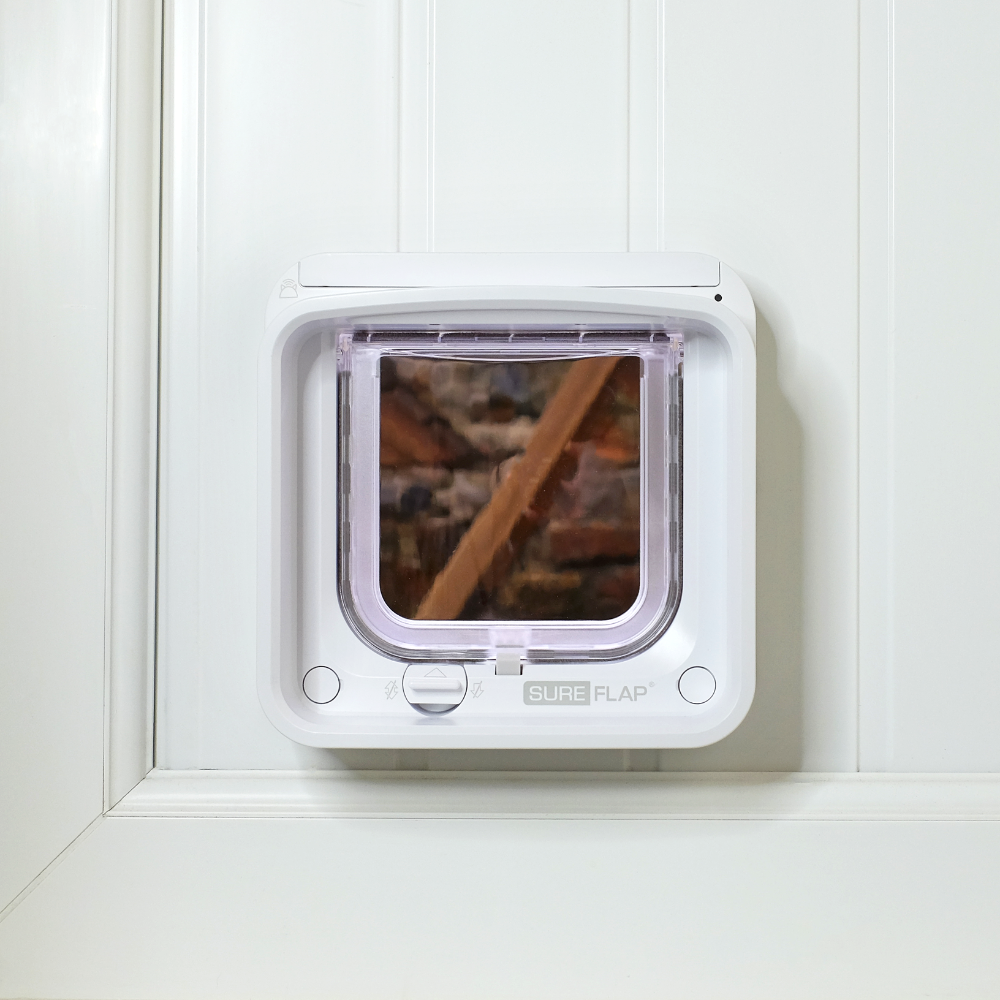 SureFlap Microchip Cat Flap Connect with Hub
